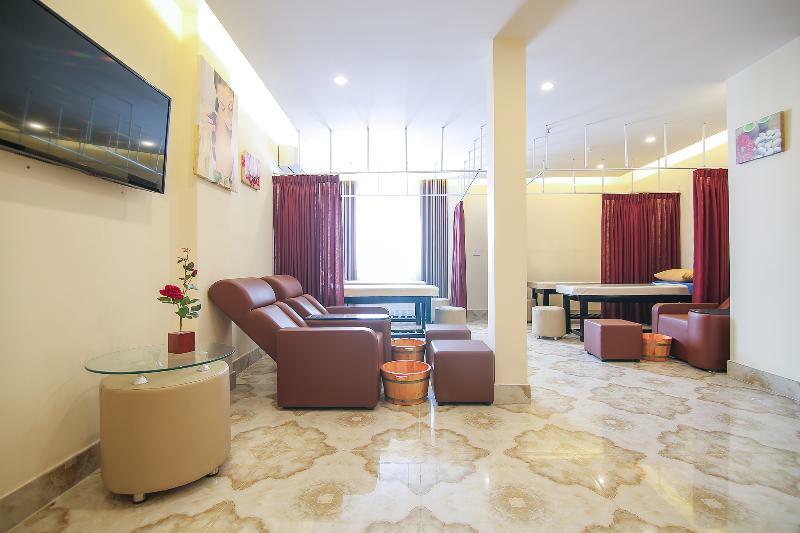 RedDoorz Premium @ Nguyen Thai Son Street Ho-Chi-Minh-Stadt Exterior foto